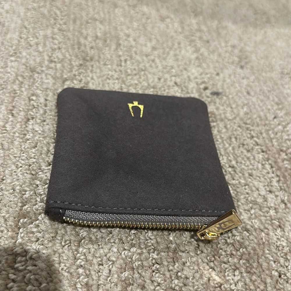 Bulova pouch - Picture 3 of 7